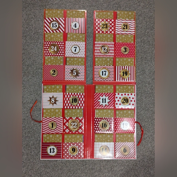 Disney Storybook Advent Calendar - Picture 4 of 6